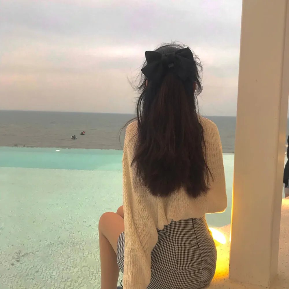 阿奇一家海报