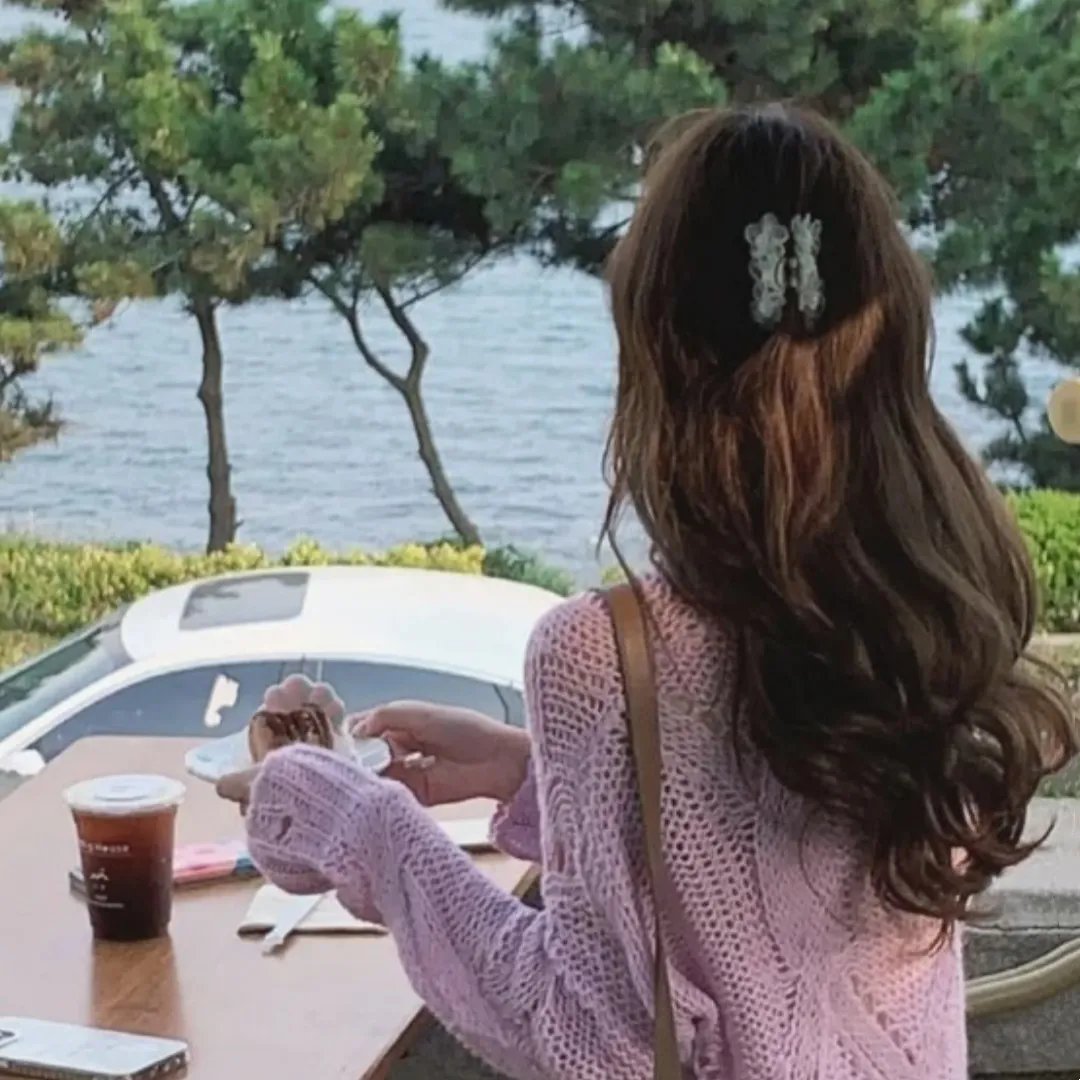 实诚中介海报