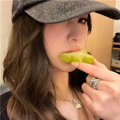 没牙的老虎海报
